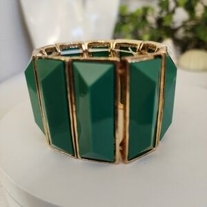 Vintage Gold and Green Acrylic Stretch Bracelet